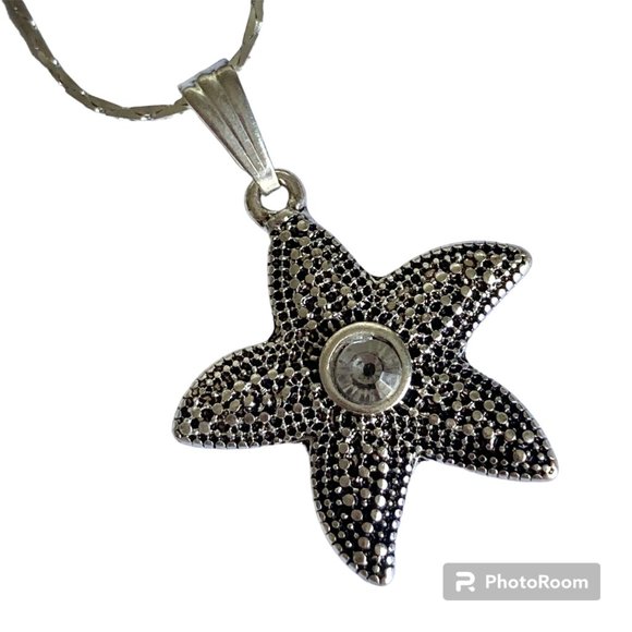 Starfish Necklace Crystal Silver Tone Nautical Island Sea Life 18" Plated - Picture 2 of 11